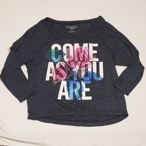 💜 American Eagle Outfitters Shirt